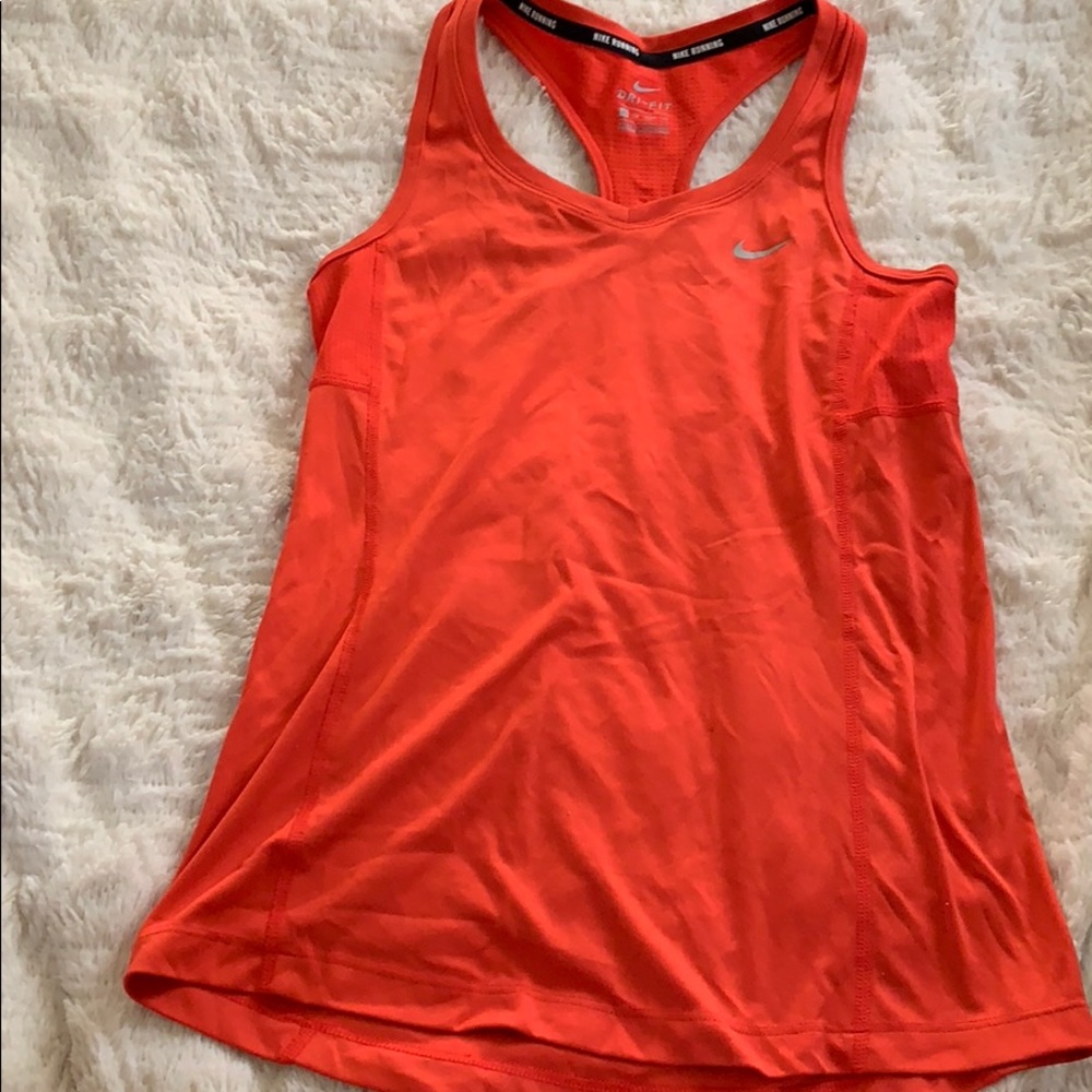 Nike running top